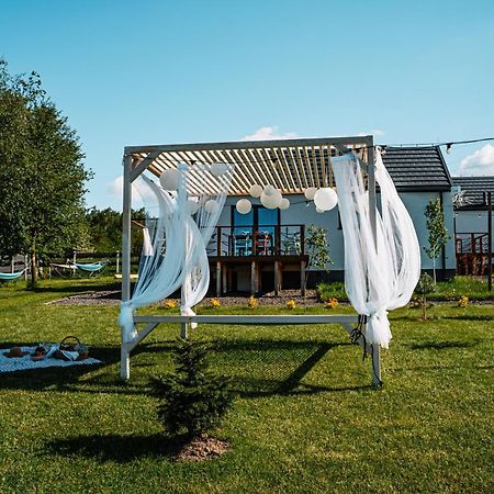 Sarnia Laka Domek 1 Z Prywatnym Jacuzzi Строне-Слёнске Экстерьер фото